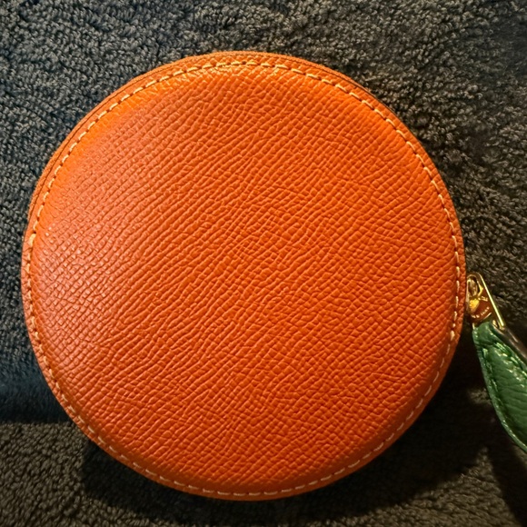 Coach Orange Round Coin Purse NWT - Picture 3 of 5